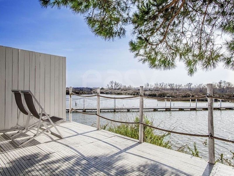 Renting a traditional Provençal farmhouse in the South of France specifically for a photographic production project