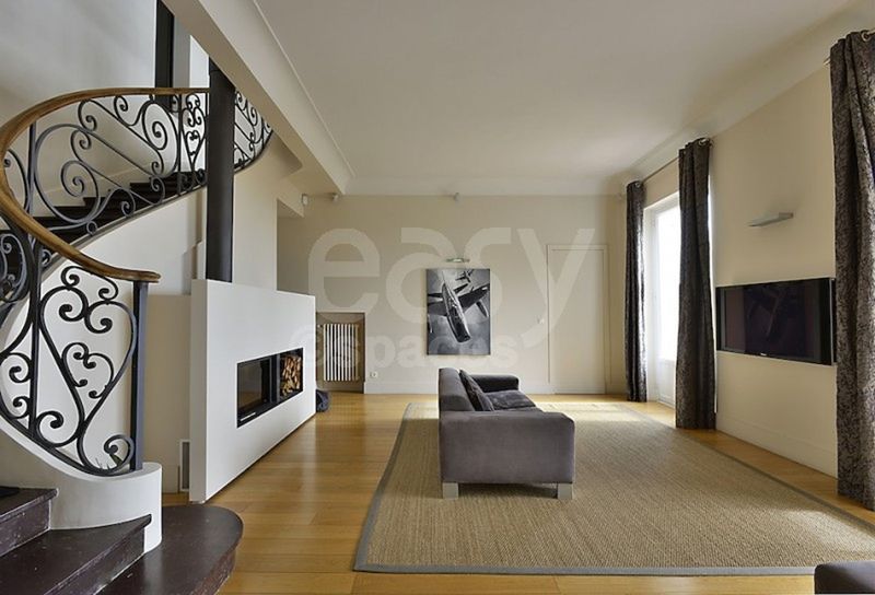 rental agency specializing in locations for film shoots and various events in the Bouches-du-Rhône region