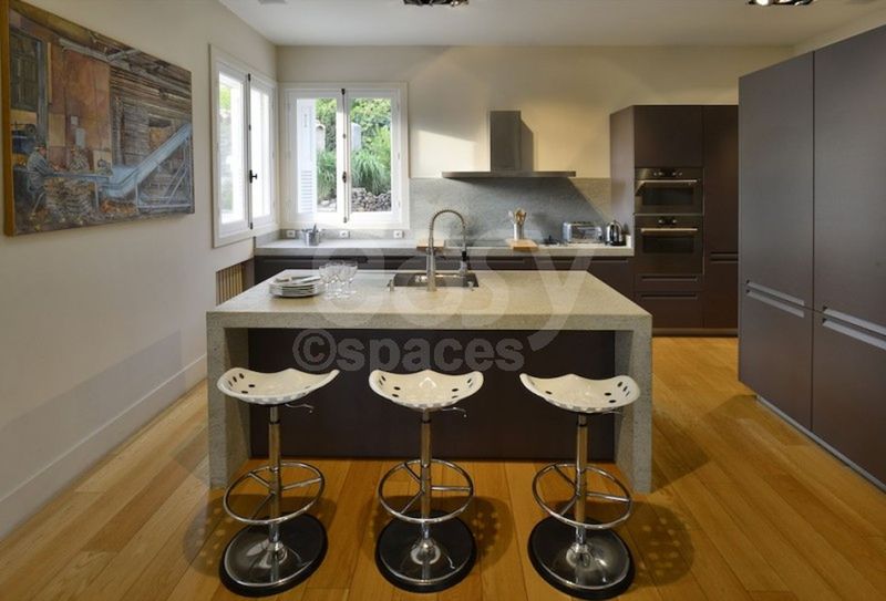 event management agency located in the southeastern region of Nice, France, department 06