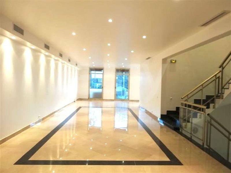 Rental of a stylish and elegantly designed location venue in the beautiful city of Cannes