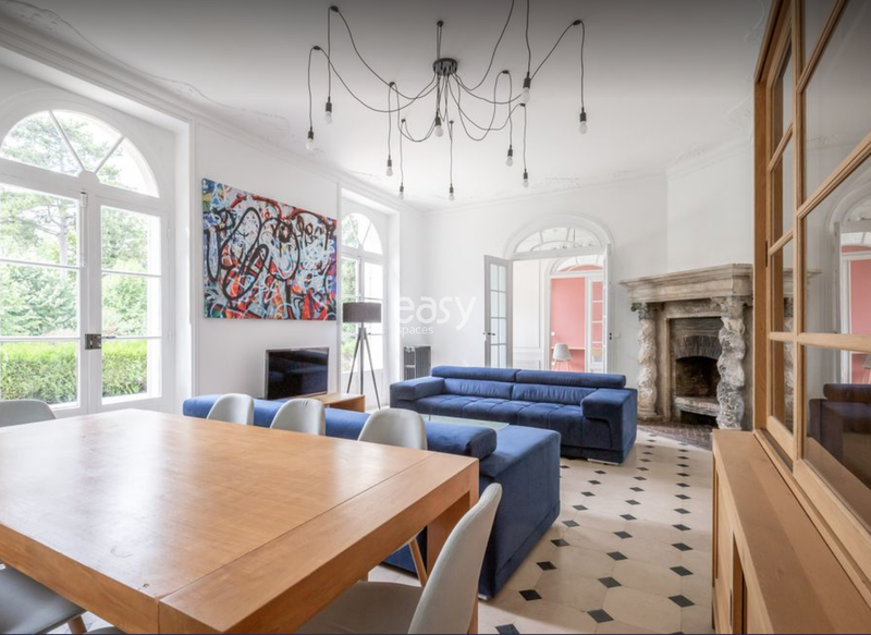 Beautiful and charming large residence available for rent for filming purposes in Paris