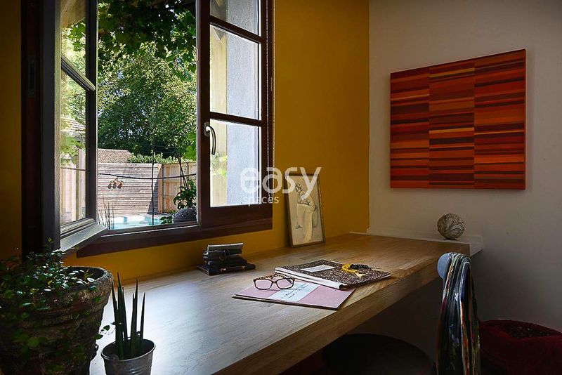 Private villa located in Bordeaux, France available for rental specifically for professional photo shoots