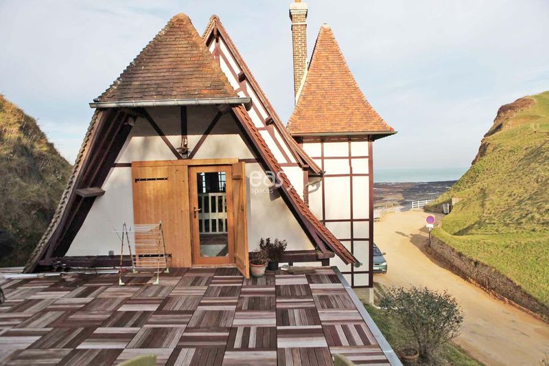 Extensive and detailed mapping and identification of various significant locations throughout the Normandy region