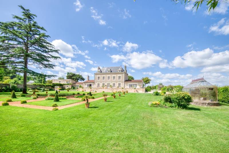 photoshoot location in the Pays de la Loire region, FRANCE