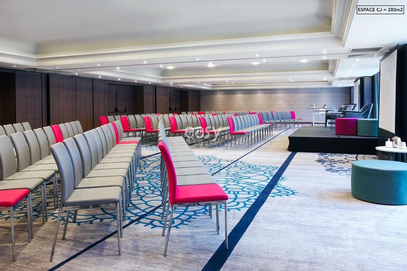 Find a unique and unusual event venue location to host a memorable experience in Paris, FRANCE