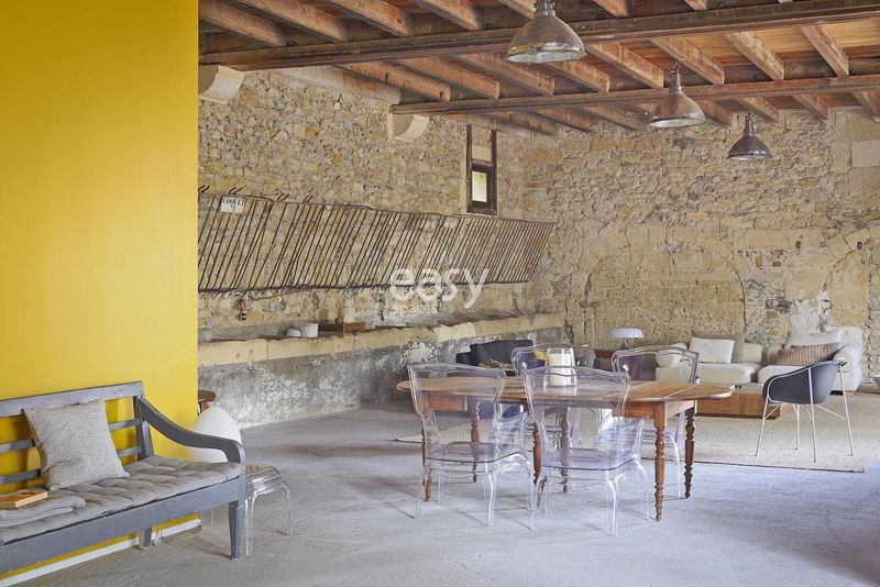 Filming location in the beautiful and historic city of Montpellier, France