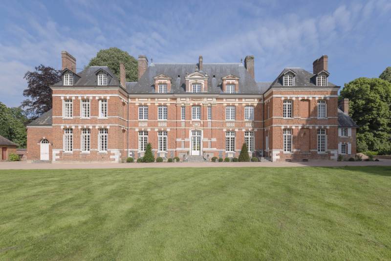 Event venue available for rent in Rouen, FRANCE, an ideal location for various occasions