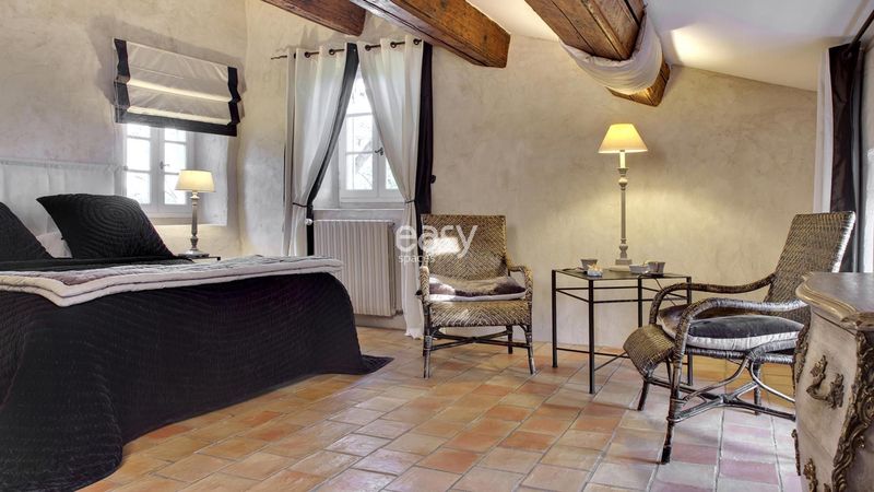 locations and scenic film settings in the beautiful Lubéron region