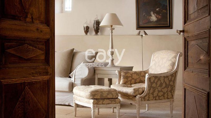 Renting out your house as a filming location for movie production purposes