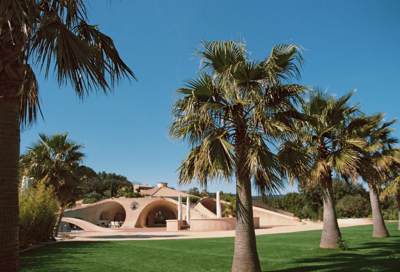 rental of shooting locations on the French Riviera coast in FRANCE for professional photo and video productions