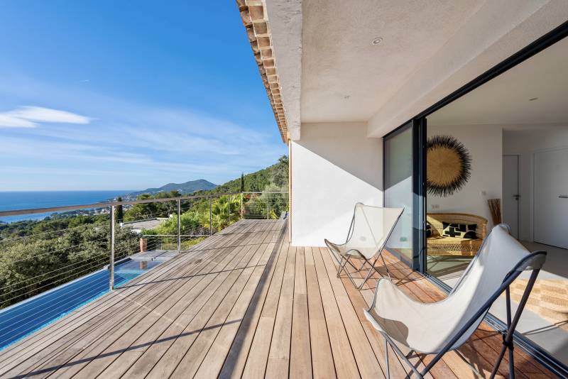 Photography Shooting Location Available for Rent in Toulon, FRANCE