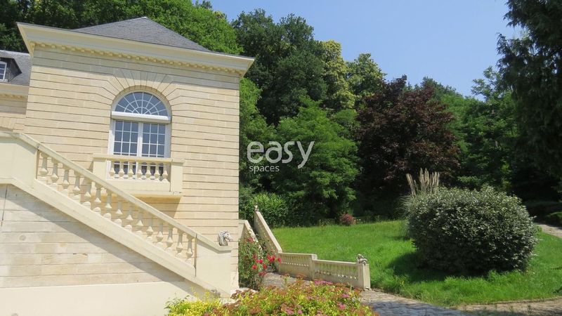 rent a location for film production purposes in the cinema industry