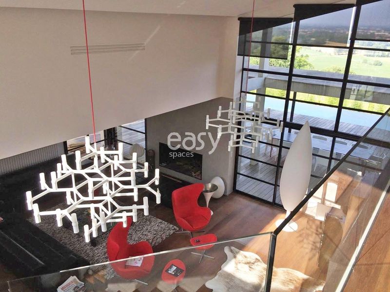 Event venues and locations specifically designed for professional use in Toulouse