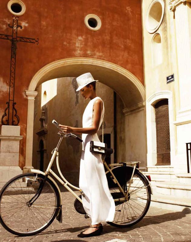 find a fashion location in the south of France