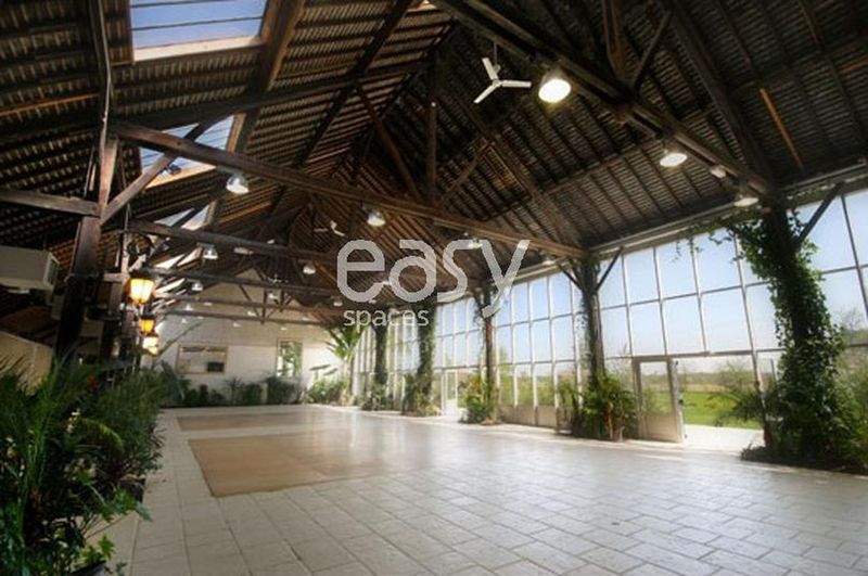 venue rental suitable for hosting large-scale roadshow tours and promotional events