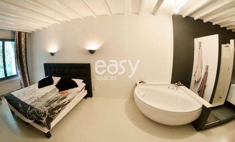 Where to Find Various Event Venues and Locations in the City of Lyon and Its Surroundings