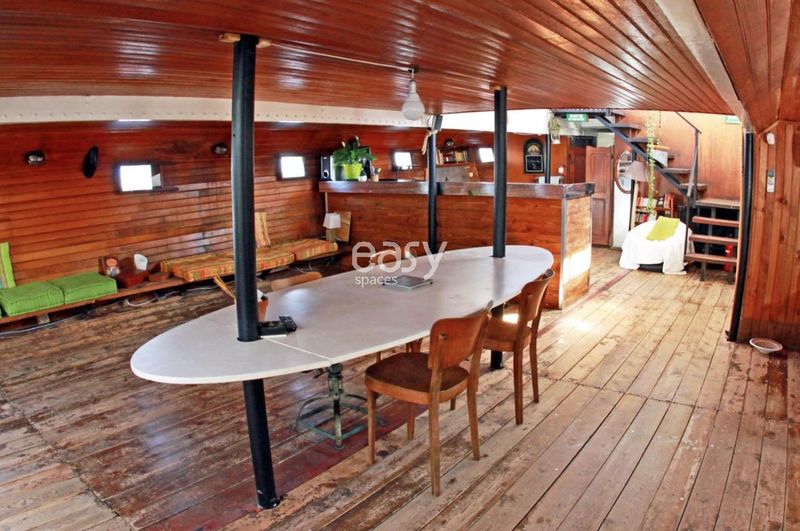 renting a barge for a professional photoshoot or filming session