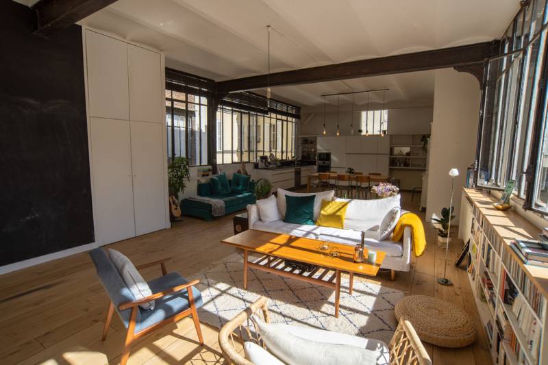 Artist's spacious and stylish loft available for rent in Paris, FRANCE, ideal for professional photoshoots and artistic projects