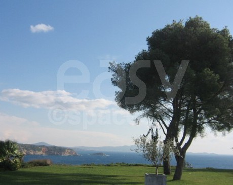 location maison d ' architecte contemporaine avec vue mer pour tournages films et photos marseille